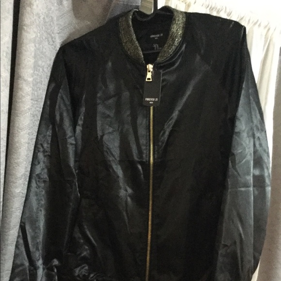 Jacket - Picture 3 of 4